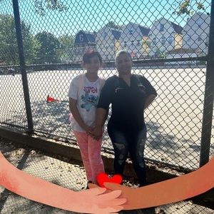 Meet your Posher, Mercedes